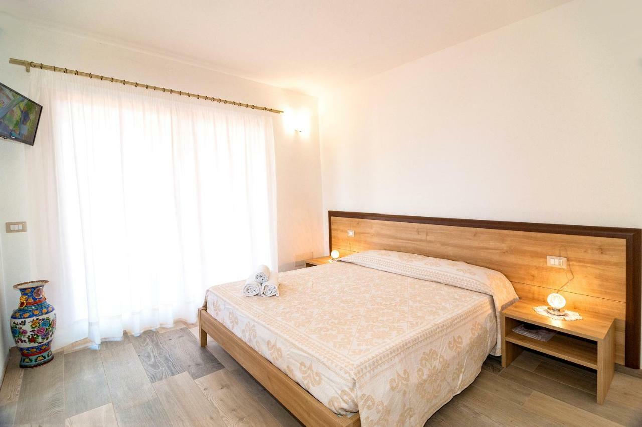 סאן תאודורו Molarotto Camere Con Angolo Cottura מראה חיצוני תמונה